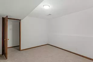 765 Swamp Creek Dr, Jonesboro, GA 30238 - Photo 28