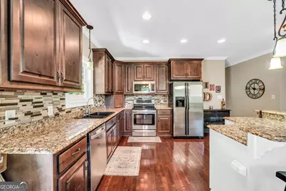 153 Highland Circle, Flovilla, GA 30216 - Photo 8