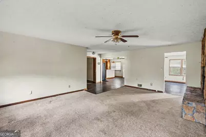 512 Terry Drive, Griffin, GA 30223 - Photo 4