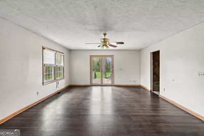 512 Terry Drive, Griffin, GA 30223 - Photo 6
