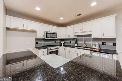 105 Eagles Ridge, Warner Robins, GA 31093 - Photo 4