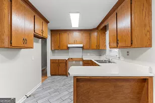 112 Athens St, Warner Robins, GA 31088 - Photo 18