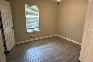 130 Lakefront Dr, Covington, GA 30016 - Photo 8