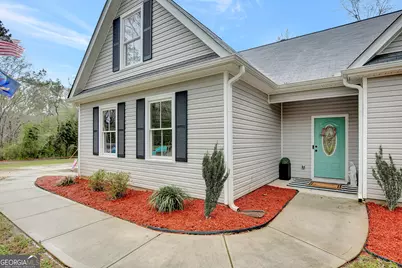 149 Raymond Carson Street, Newnan, GA 30265 - Photo 2