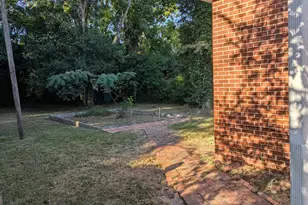 830 Bedingfield Ave, Macon, GA 31206 - Photo 6