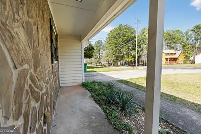 4695 Browns Mill Ferry Road, Lithonia, GA 30038 - Photo 4