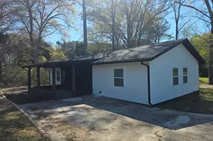 51 1st St, Concord, GA 30206 - Photo 6