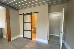 323 The Plaza, Athens, GA 30606 - Photo 4