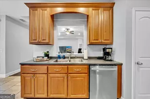 315 Spanish Moss Cir, Dublin, GA 31021 - Photo 10