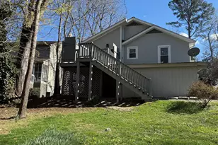 141 York St, Clarkesville, GA 30523 - Photo 8