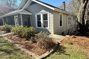 141 York St, Clarkesville, GA 30523 - Photo 4