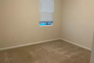 31 Poplar Preserve Blvd, Newnan, GA 30265 - Photo 8