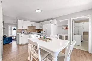 182 Bonnies Way, Jenkinsburg, GA 30234 - Photo 24