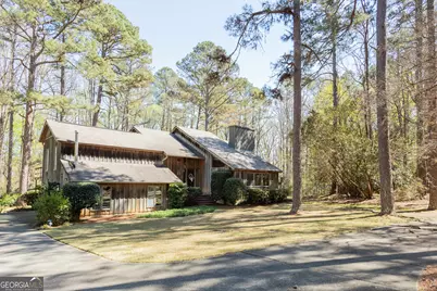 1133 Lucky Debonair Drive, Macon, GA 31210 - Photo 2