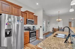 2301 Quail Ridge Ln, Perry, GA 31069 - Photo 8