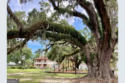 1223 E Waldburg Street, Savannah, GA 31404 - Photo 38