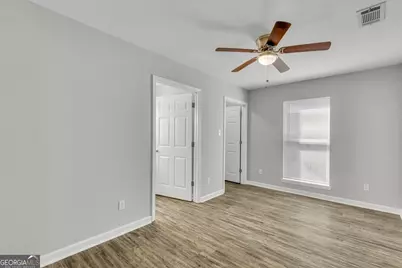 1223 E Waldburg Street, Savannah, GA 31404 - Photo 22