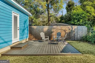 1223 E Waldburg St, Savannah, GA 31404 - Photo 28