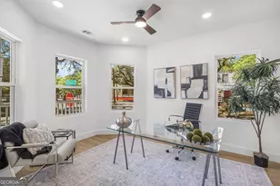 422 W 42nd St, Savannah, GA 31401 - Photo 10