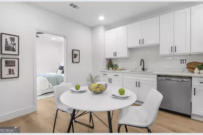 422 W 42nd Street, Savannah, GA 31401 - Photo 24