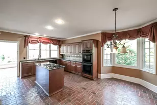 98 Sweet Briar Ln, Carrollton, GA 30117 - Photo 4