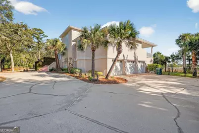 466 Midway Circle, Brunswick, GA 31523 - Photo 8