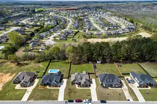 411 Stonegate Trail, Perry, GA 31069 - Photo 8