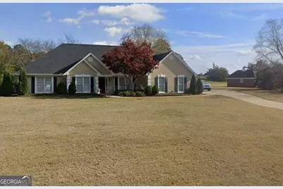 111 Prestwick Drive, Lagrange, GA 30241 - Photo 1