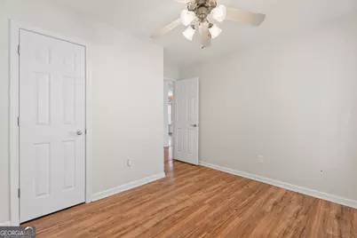 950 Besse Way, Locust Grove, GA 30248 - Photo 14