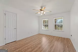 950 Besse Way, Locust Grove, GA 30248 - Photo 10