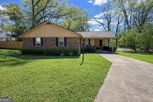 681 N Forest Lake Dr, Macon, GA 31210 - Photo 1