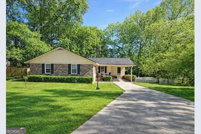 681 N Forest Lake Drive, Macon, GA 31210 - Photo 1