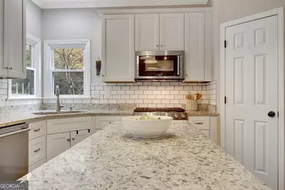 201 Crimson Way, Peachtree City, GA 30269 - Photo 28