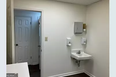 618-D S 8th. Street, Griffin, GA 30224 - Photo 8