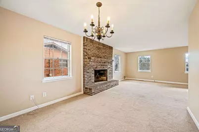 111 Edgewood Circle, Fort Oglethorpe, GA 30742 - Photo 6