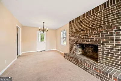 111 Edgewood Circle, Fort Oglethorpe, GA 30742 - Photo 10