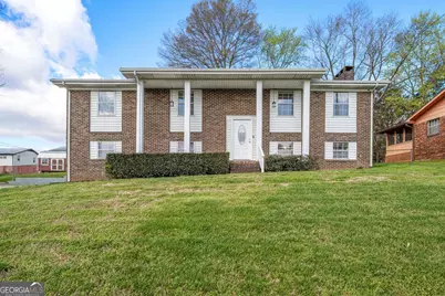111 Edgewood Circle, Fort Oglethorpe, GA 30742 - Photo 2