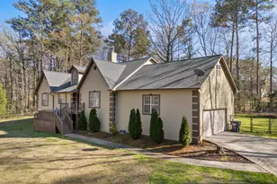 345 N Grove Ct, McDonough, GA 30252 - Photo 4