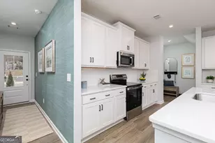 860 Leraes Way, Loganville, GA 30052 - Photo 28