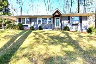 391 Rosedale St, Toccoa, GA 30577 - Photo 1