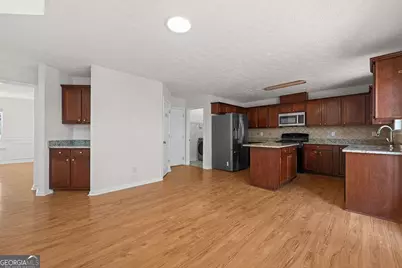 670 Roxford Lane, Buford, GA 30518 - Photo 18