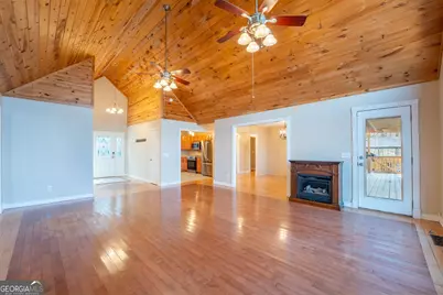 44 Juniper Trail, Clayton, GA 30525 - Photo 8