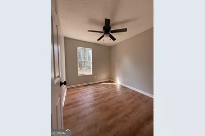115 E Greenwood Drive, Carrollton, GA 30117 - Photo 10