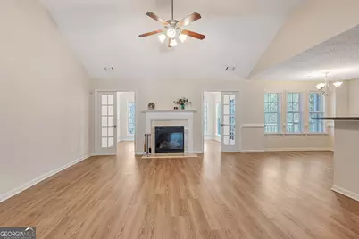 300 Autumn Creek, Senoia, GA 30276 - Photo 10