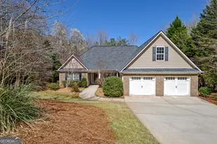 300 Autumn Creek, Senoia, GA 30276 - Photo 2