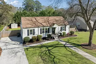 5132 Hartsook Dr NE, Covington, GA 30014 - Photo 2