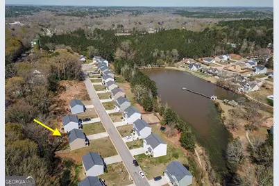 306 Duck Walk Way, Hogansville, GA 30230 - Photo 2