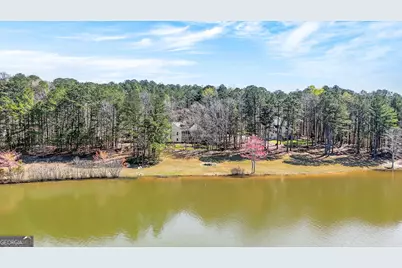280 Waters Edge Lane, Newnan, GA 30263 - Photo 2