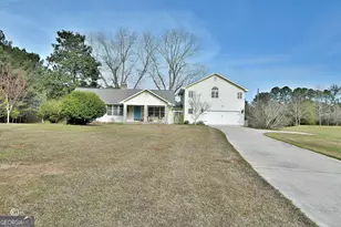 1166 B St, Pine Mountain, GA 31823 - Photo 1