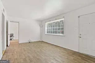 2444 E 39th St, Savannah, GA 31404 - Photo 10